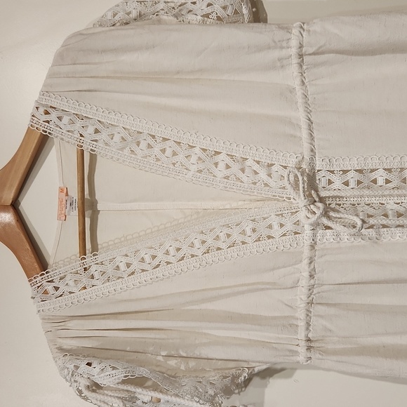 Beach‎ women's dress white - Picture 2 of 5